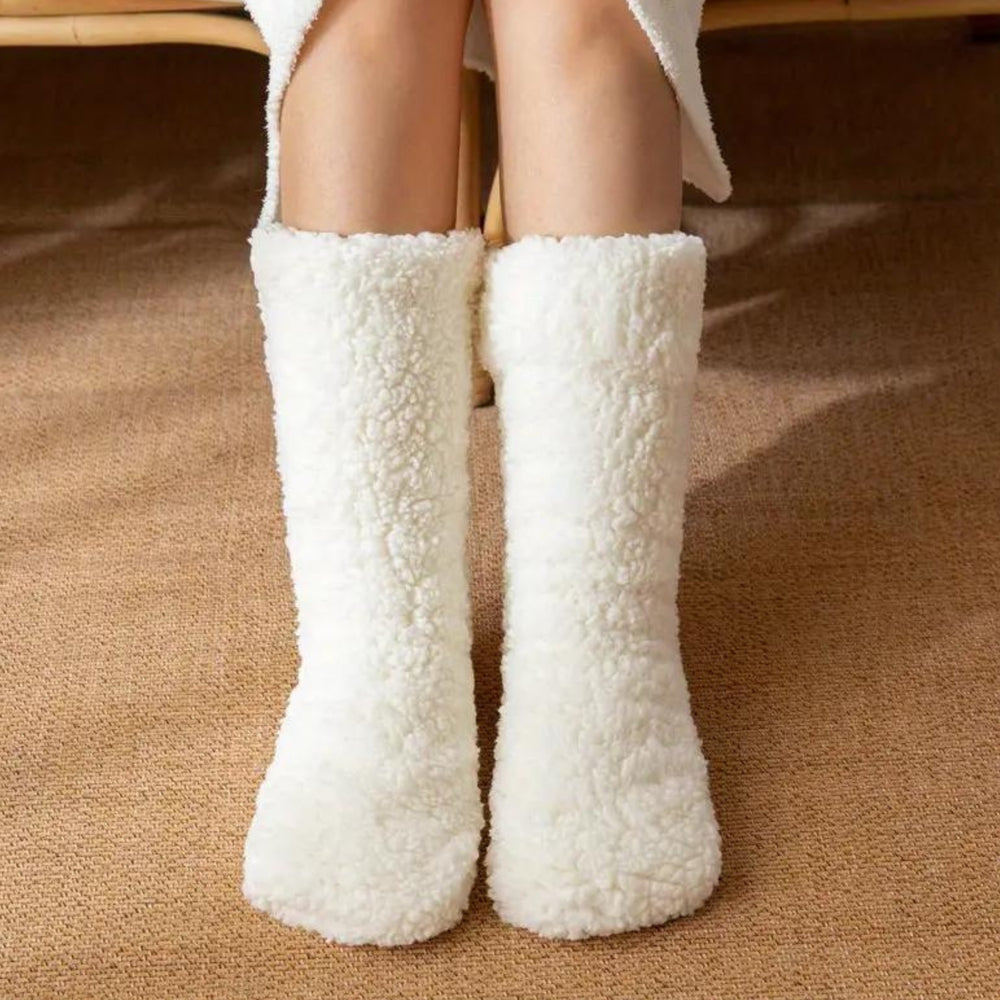 Sherpa Ultra Soft Socks White